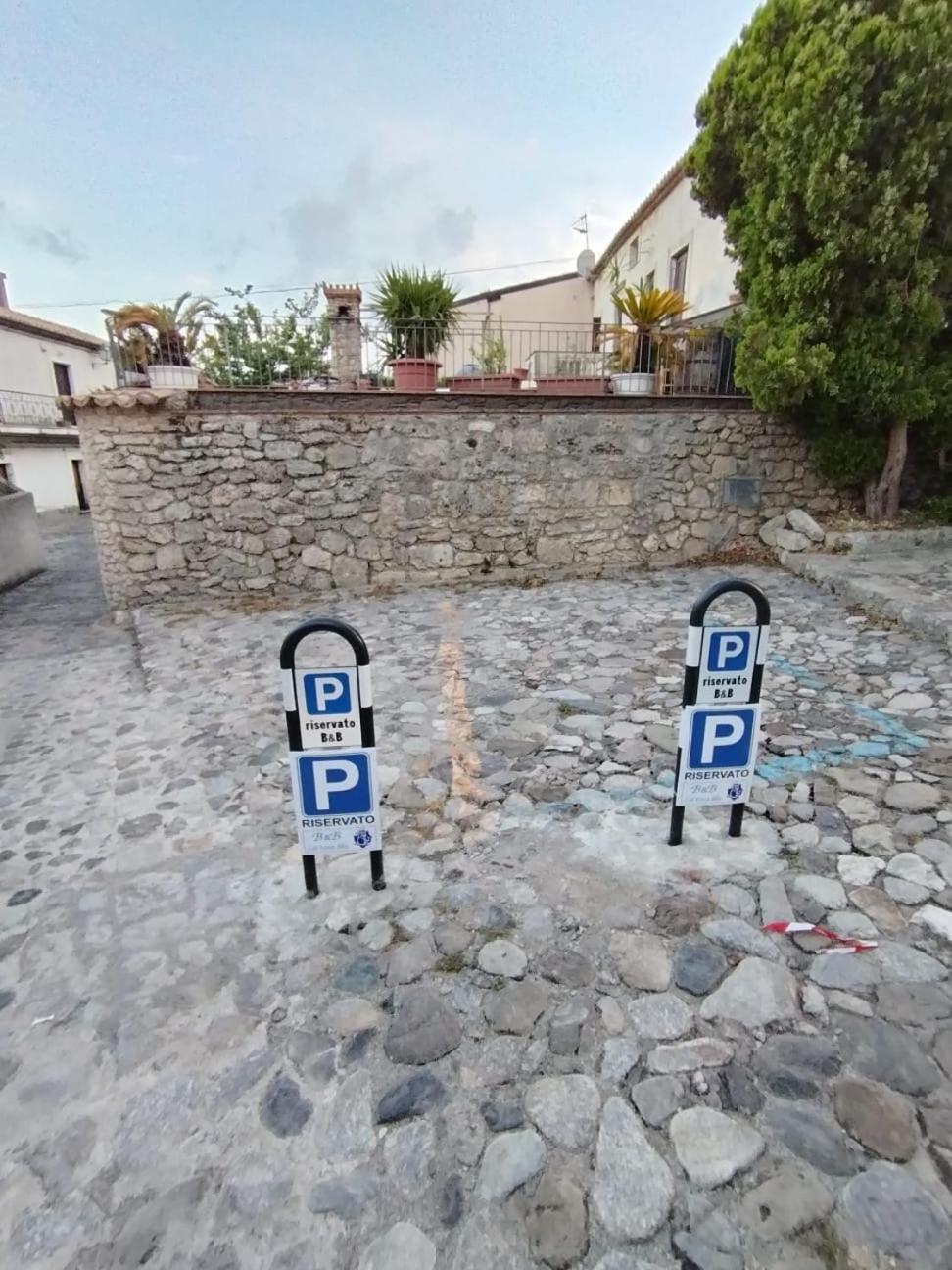 Bed and Breakfast La Rosa Blu Gerace Zewnętrze zdjęcie